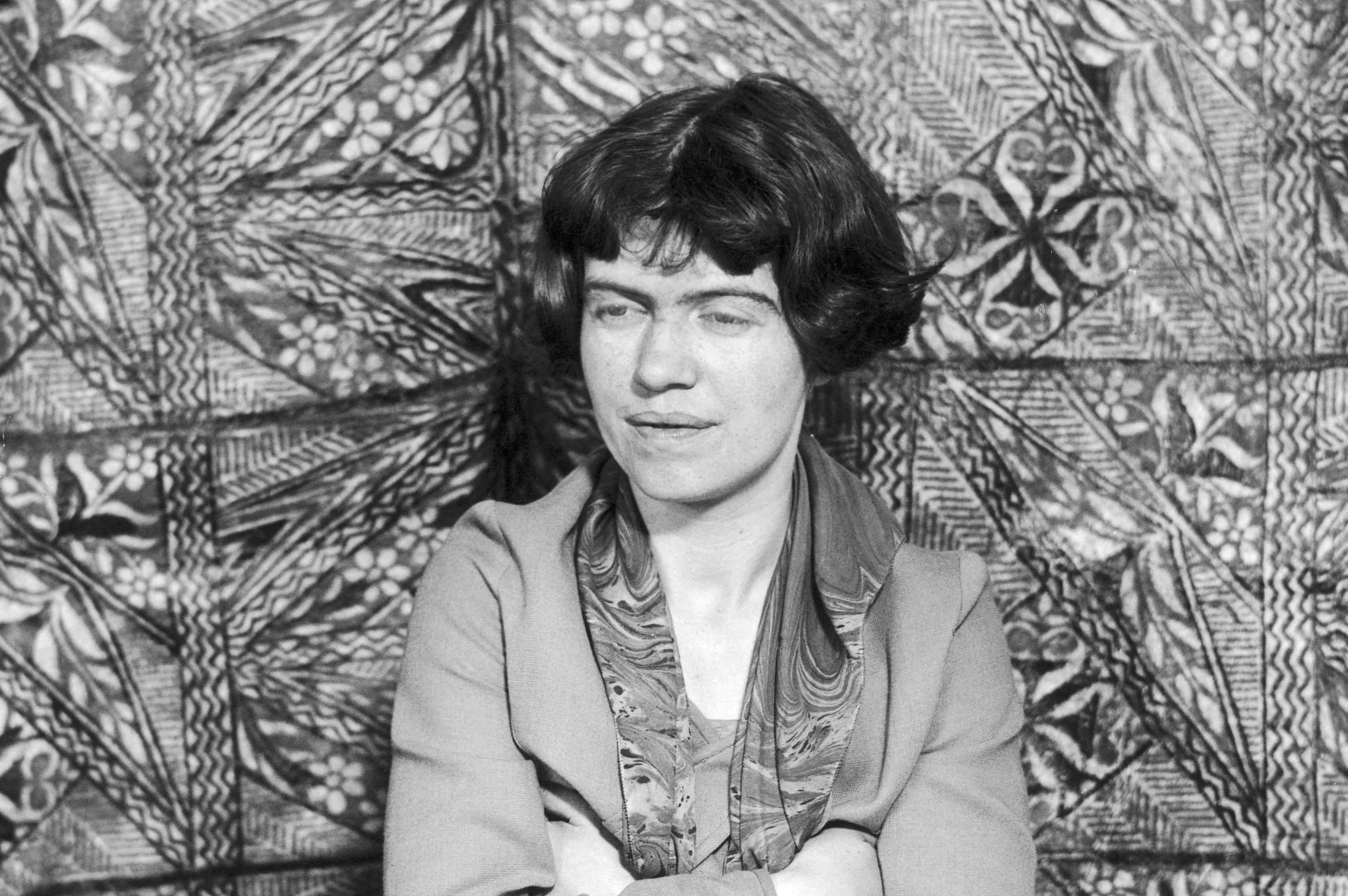 https://www.sapiens.org/app/uploads/2023/10/Margaret-Mead-1931.jpg